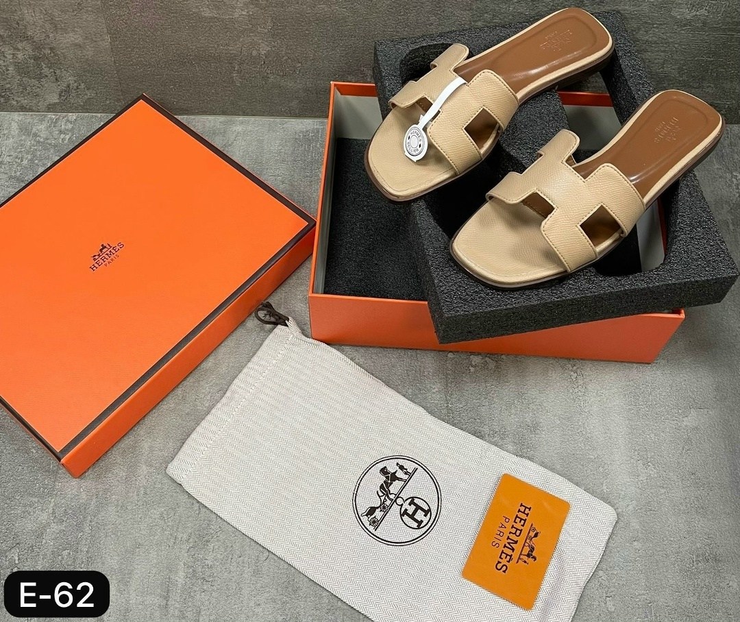 женские кожаные шлепки hermes oran коричневые,hermes шлепки женские,шлёпанцы hermes,шлепки hermes oran,шлепки hermes