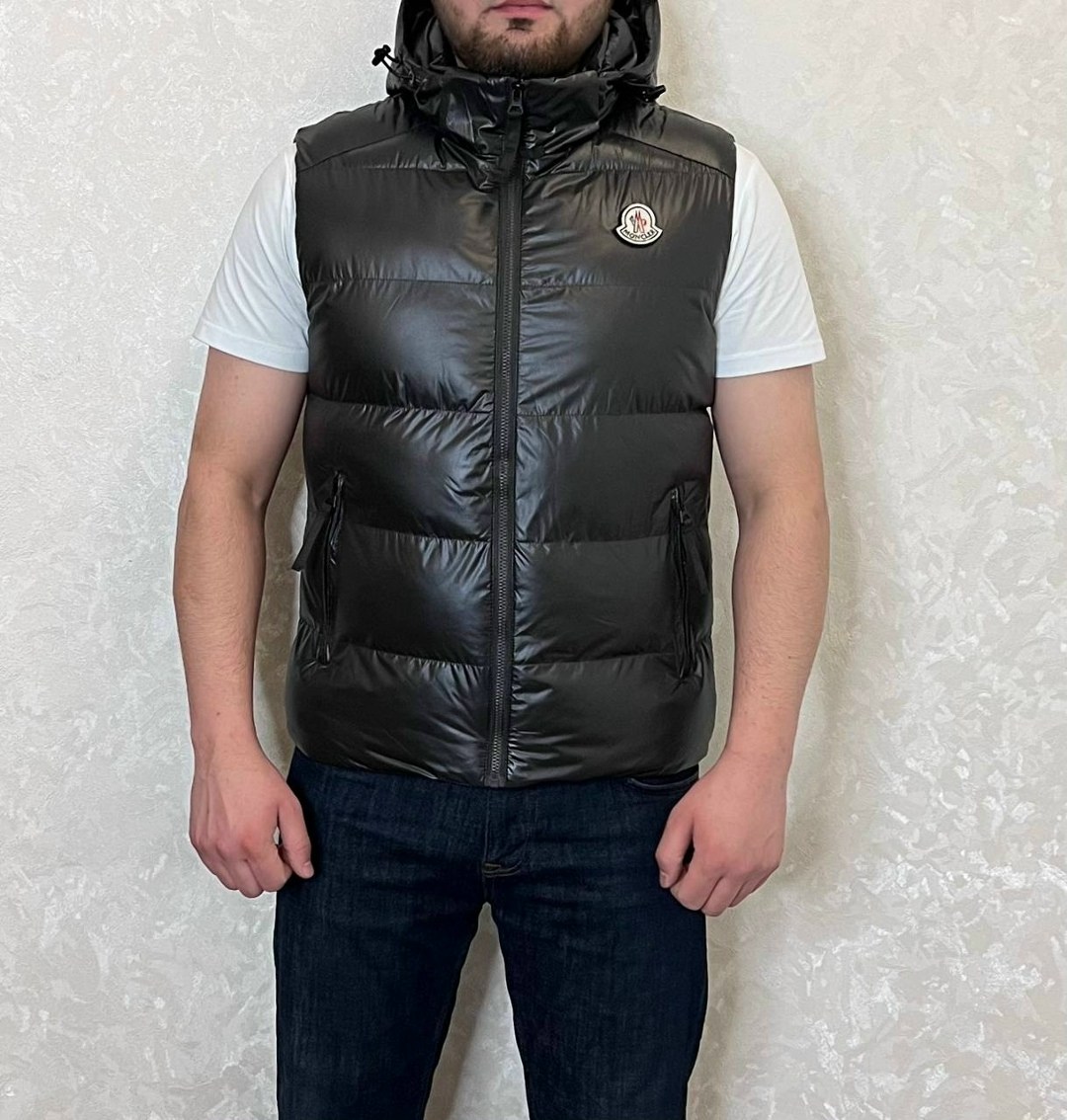 moncler мужской жилет,жилетка мужская безрукавка,жилетка moncler,moncler жилет,жилет монклер