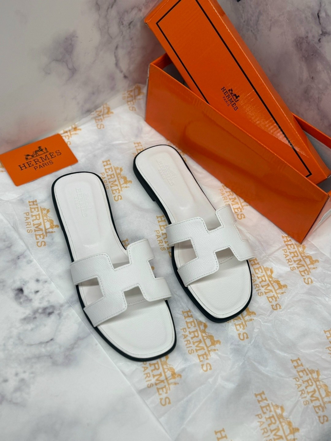 шлепанцы hermes,мужские шлепки эрмес,сандалии hermes,шлепки гермес женские,шлепки hermes женские