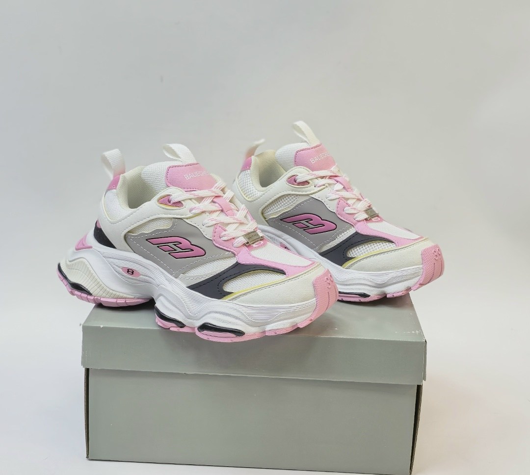 кроссовки женские balenciaga lifestyle розовый,женские кроссовки balenciaga,кроссовки balenciaga,баленсиага кроссовки женские,кроссовки