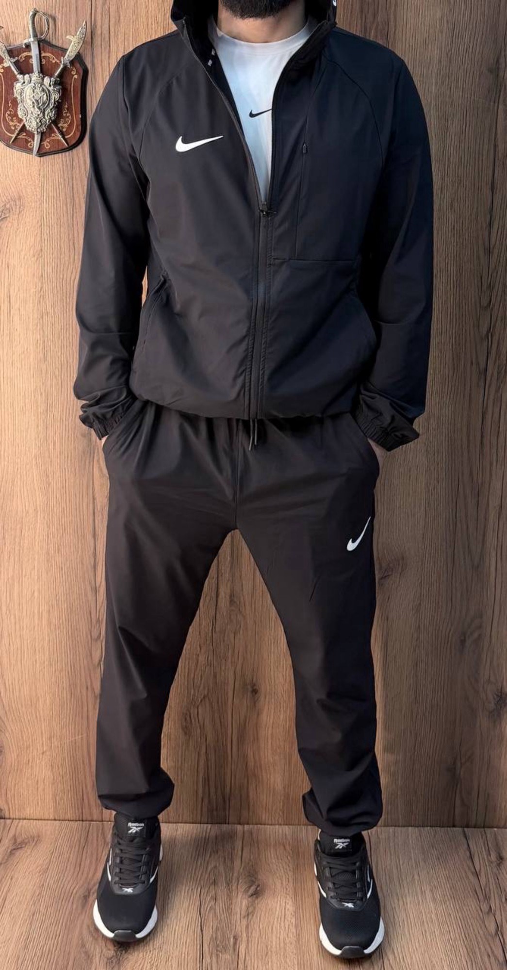спортивный костюм nike,спортивный костюм,спортивный костюм мужской,костюм широкие спортивный плащевка nike isalino,костюм найк мужской