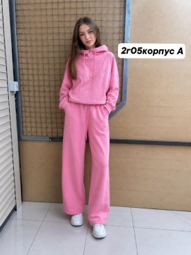 Костюм