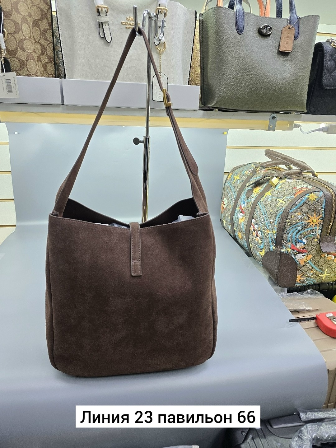 женская замшевая сумка yves saint laurent 37x29 см,женская замшевая сумка yves saint laurent 38x26 см,сумка женская замшевая,yves saint laurent замшевая сумка 38x34 см,сумка замшевая