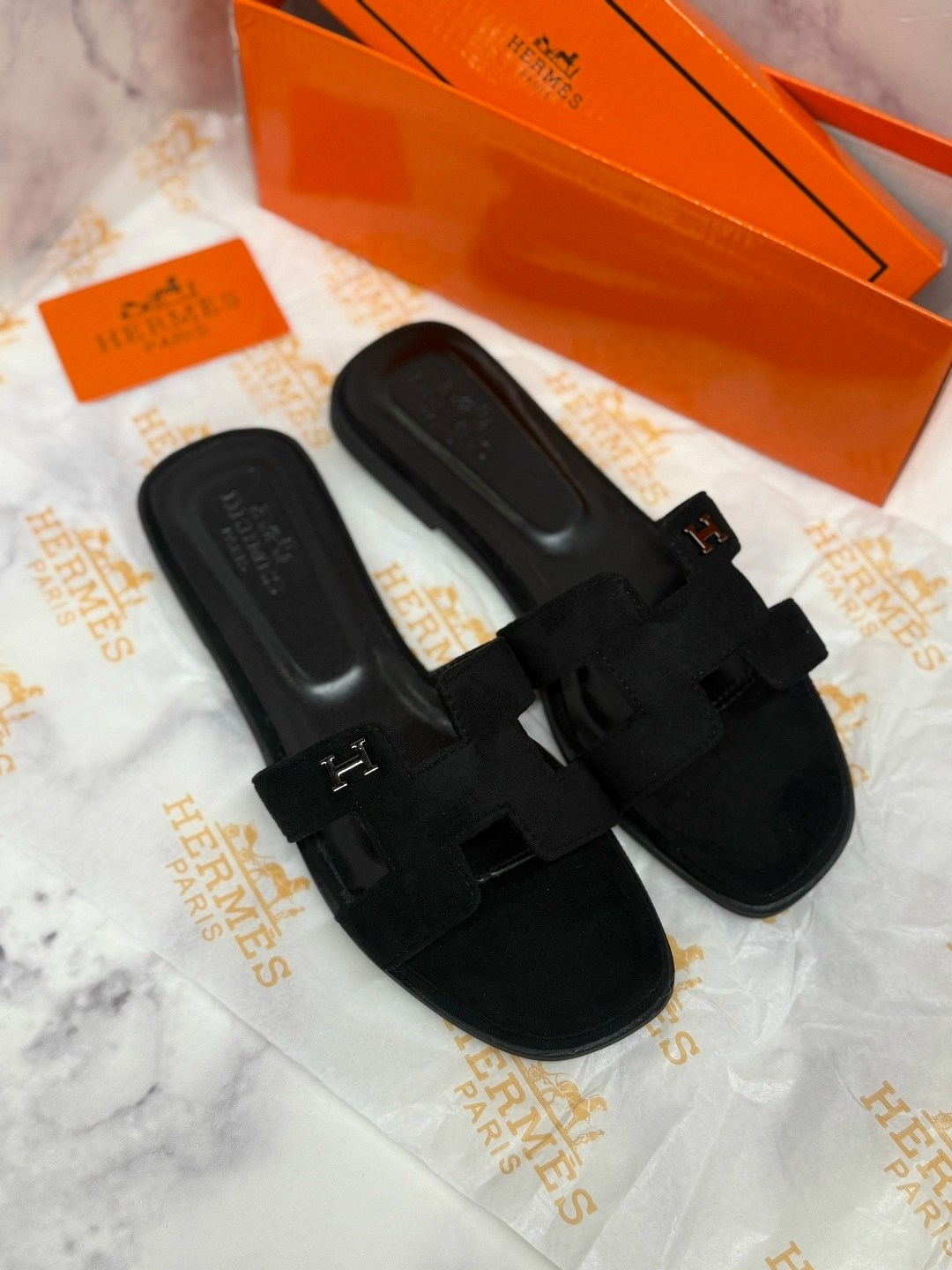 шлепанцы hermes,мужские шлепки эрмес,сандалии hermes,шлепки гермес женские,шлепки hermes женские