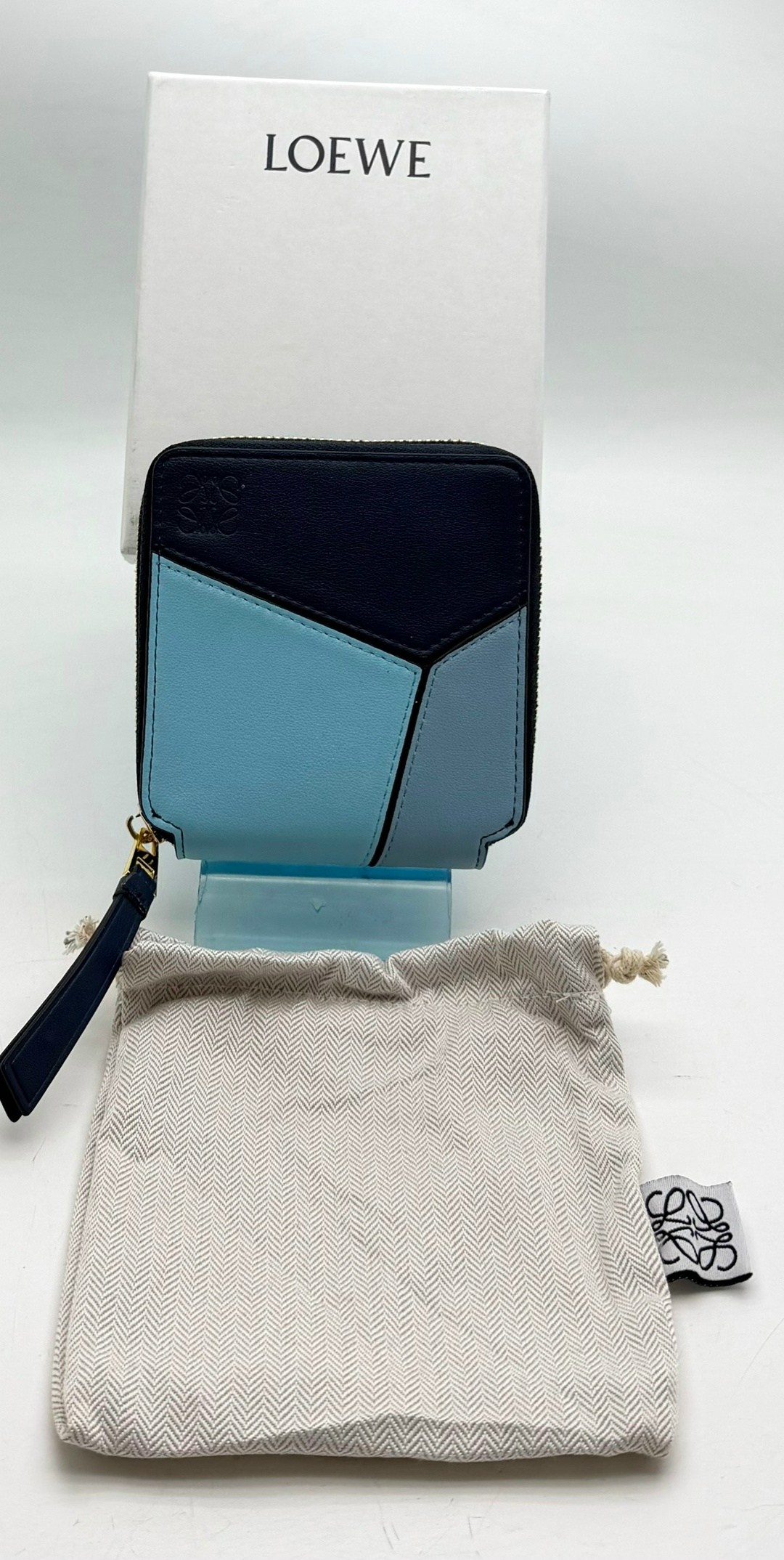 кошелек loewe,кошелек модный,женские кошельки,кошелек стильный,дизайнерский кошелек