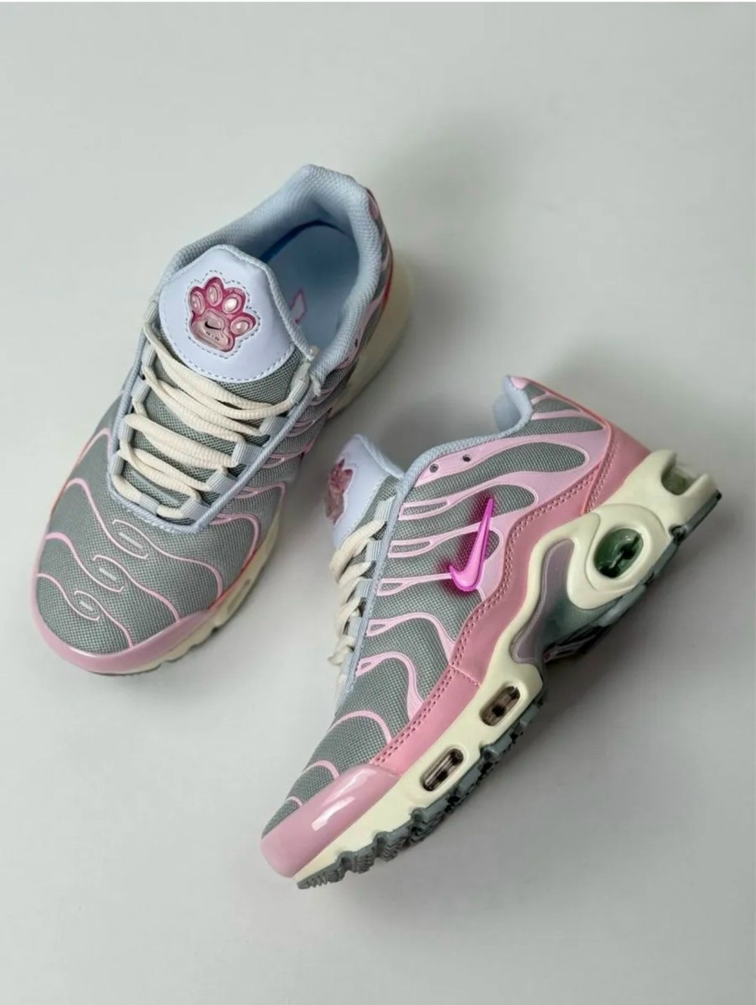 кроссовки,nike air max plus tn,nike air max tn розовые,кроссовки спортивные air max st nike,кроссовки спортивные air max st nike розовый