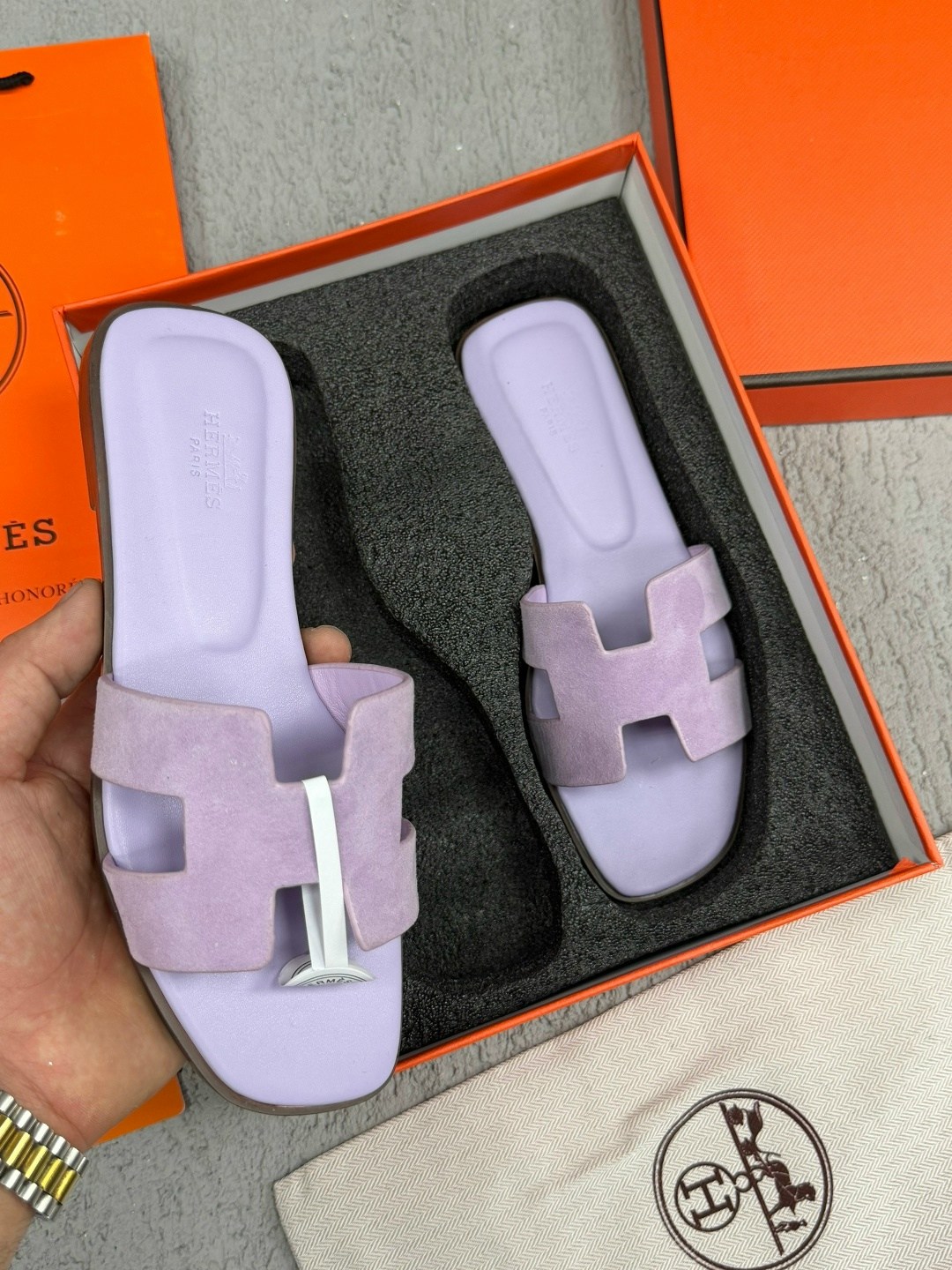,шлепки эрмес,шлепанцы женские,шлепки эрмес бежевые,тапочки hermes