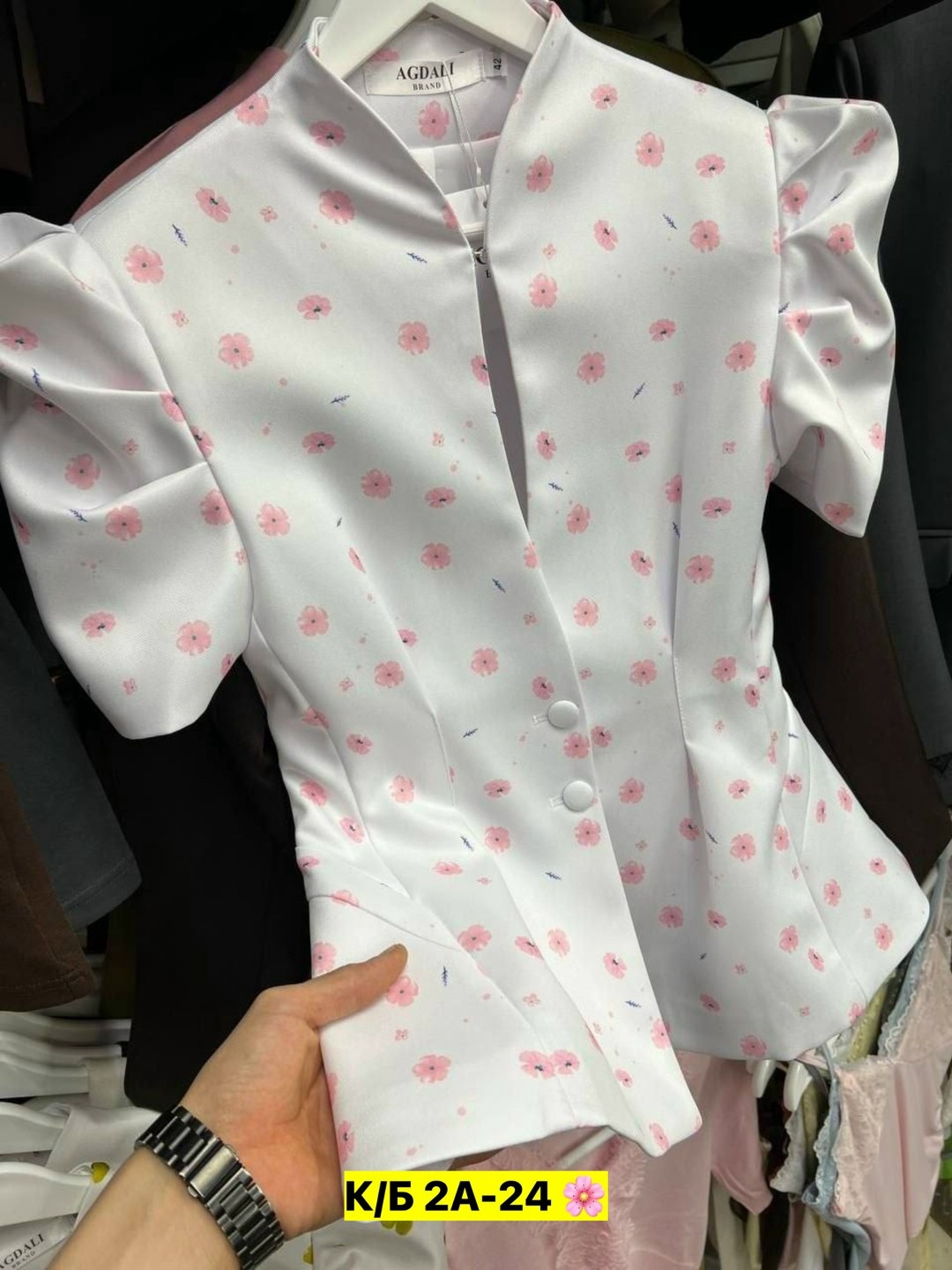 блузка женская,,женские костюмы,платья,женские наряды