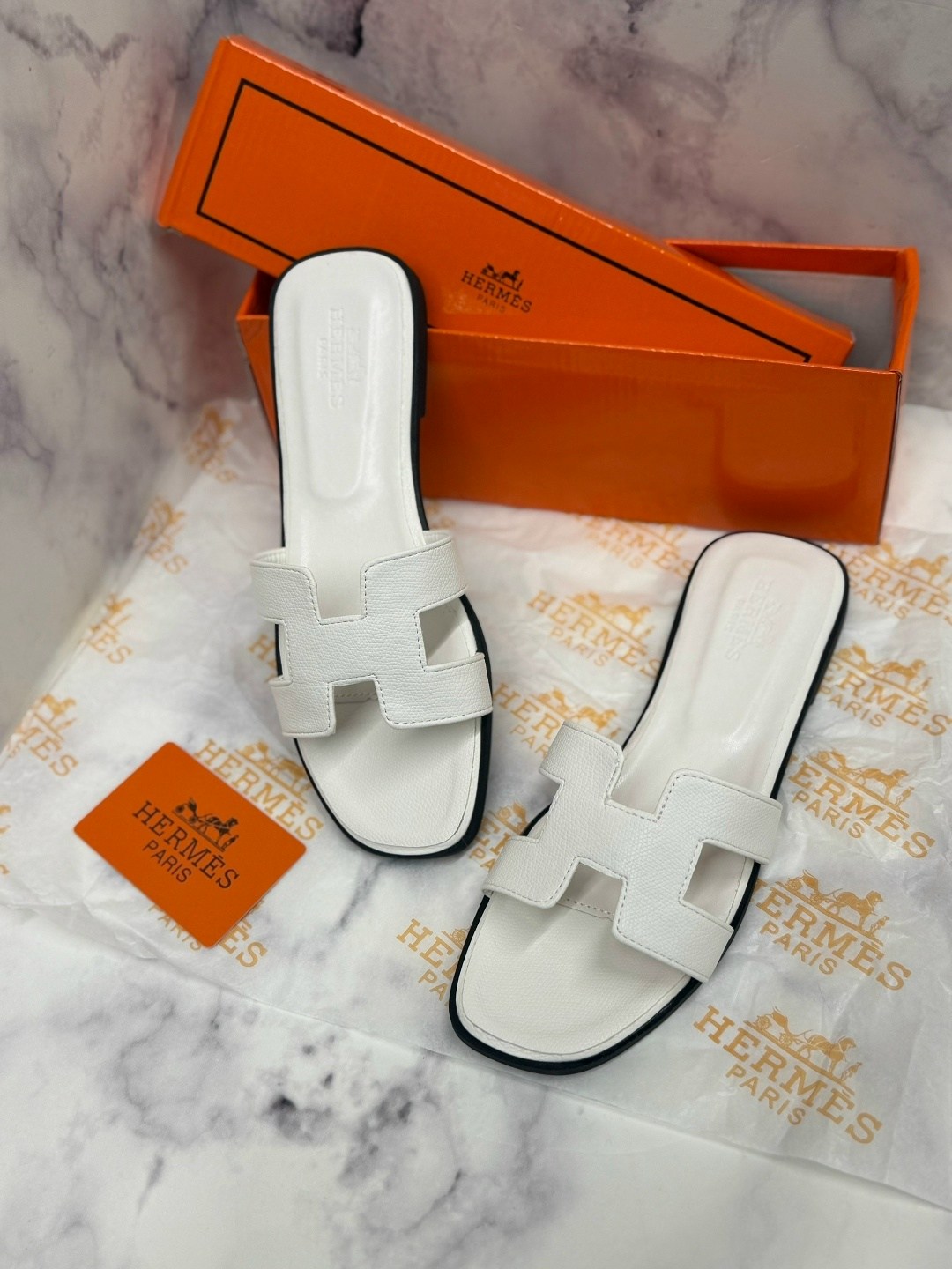 шлепанцы hermes,мужские шлепки эрмес,сандалии hermes,шлепки гермес женские,шлепки hermes женские