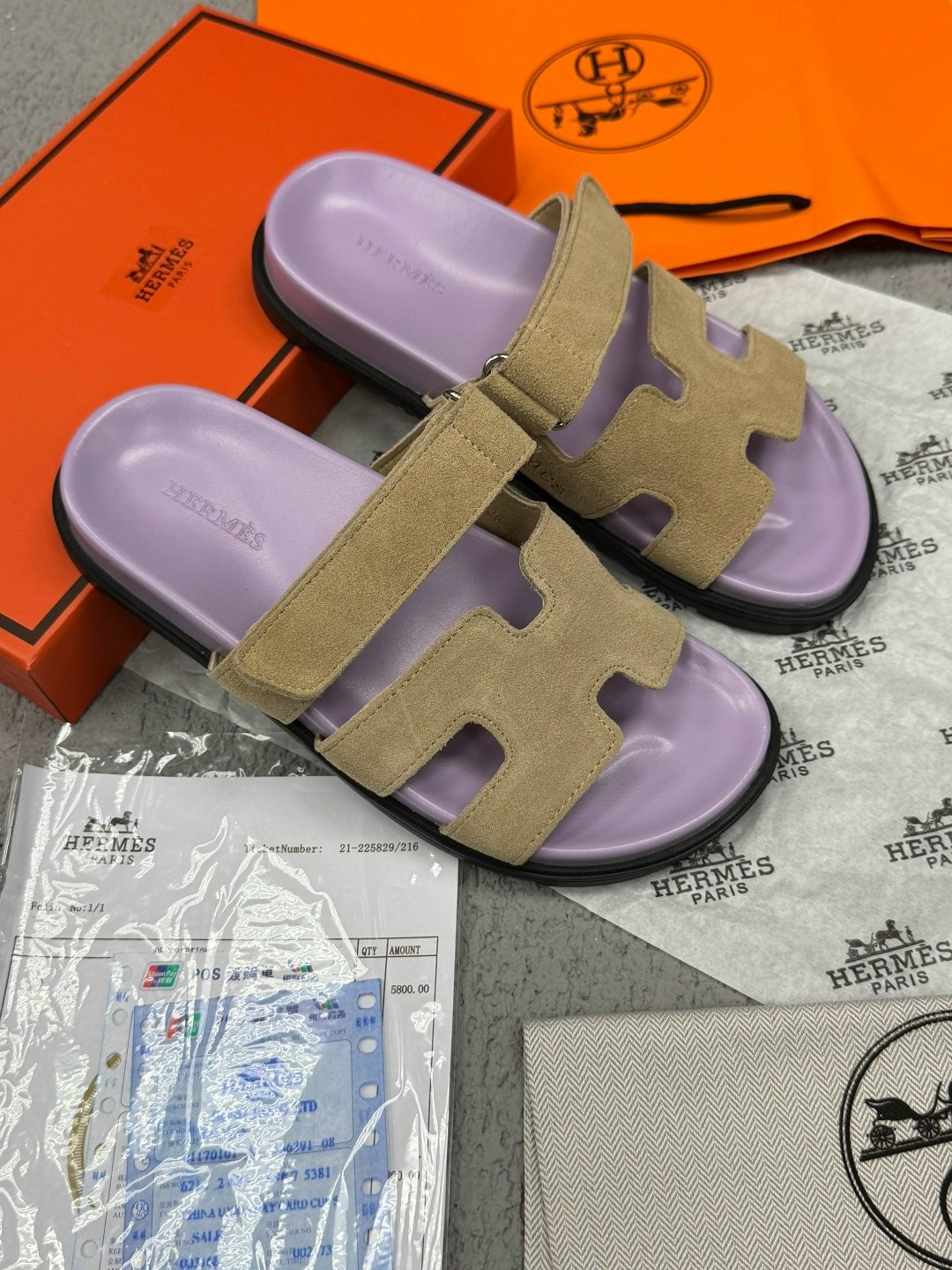 шлепанцы hermes,тапочки hermes,,сандалии hermes,шлепки эрмес