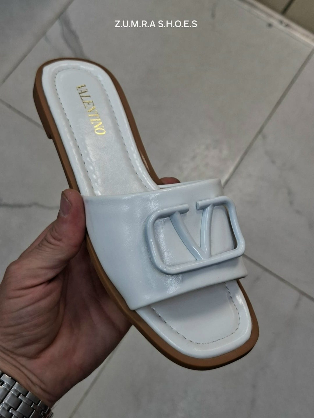 ,шлепанцы мюли сандалии dior 35-41 белые,шлепки диор,мюли christian dior d-club кожаные,женские шлепанцы