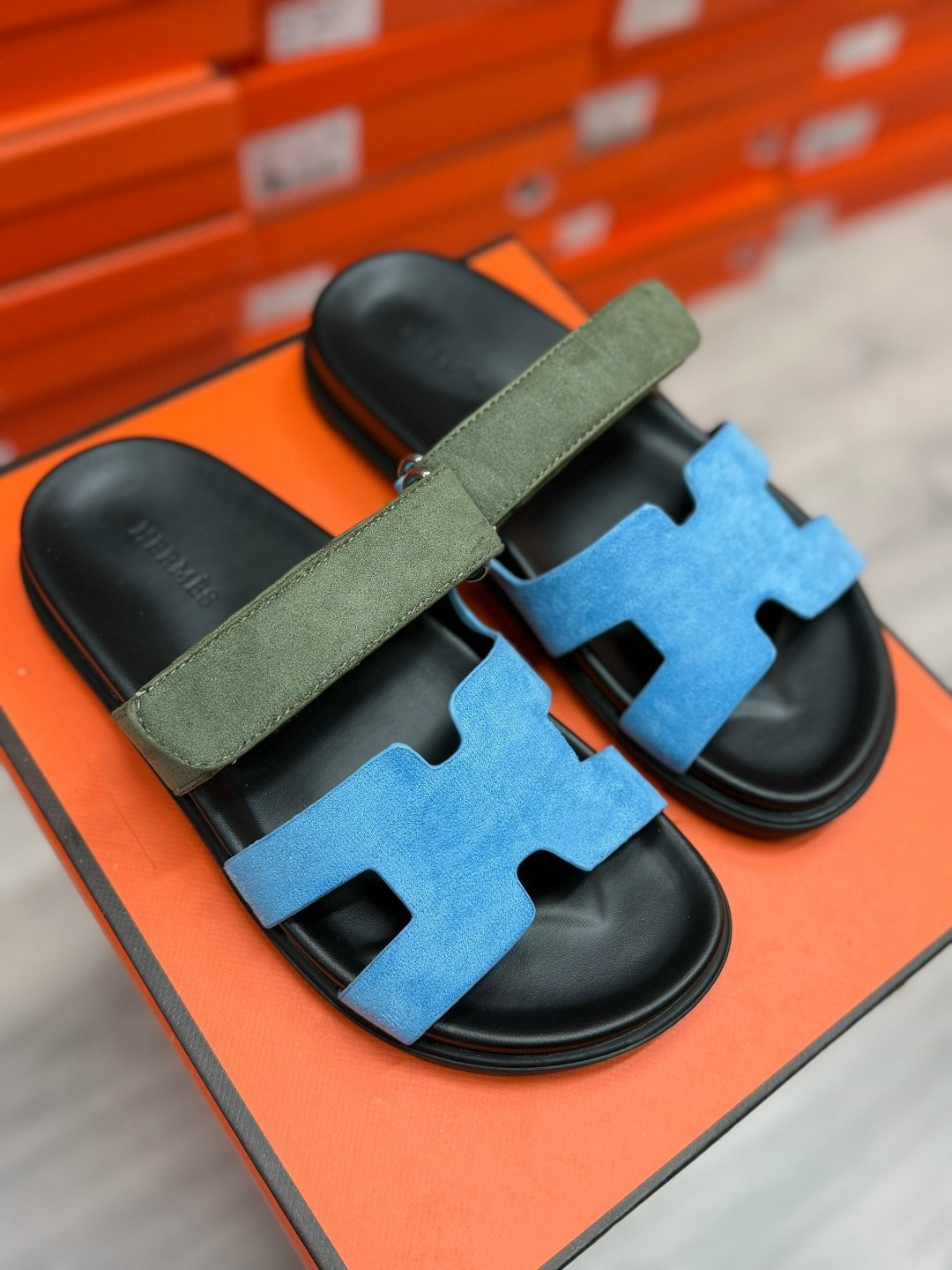 шлепанцы hermes,тапочки hermes,,сандалии hermes,шлепки эрмес