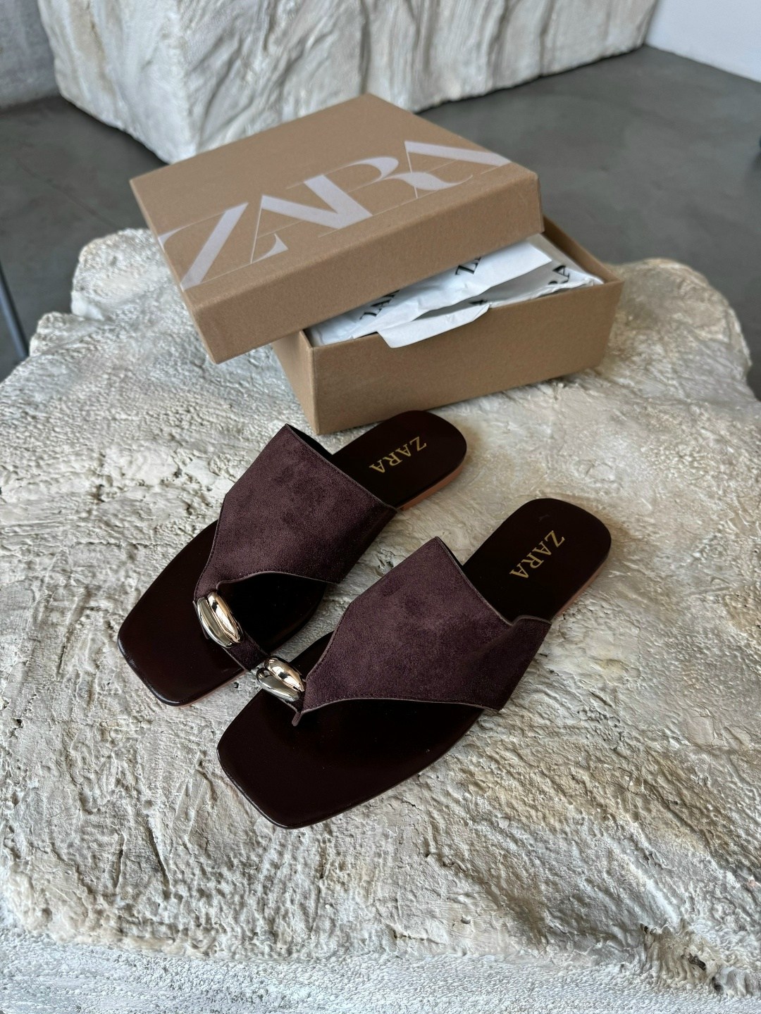 ,шлепанцы женские,босоножки zara,сандалии женские,белые шлепанцы