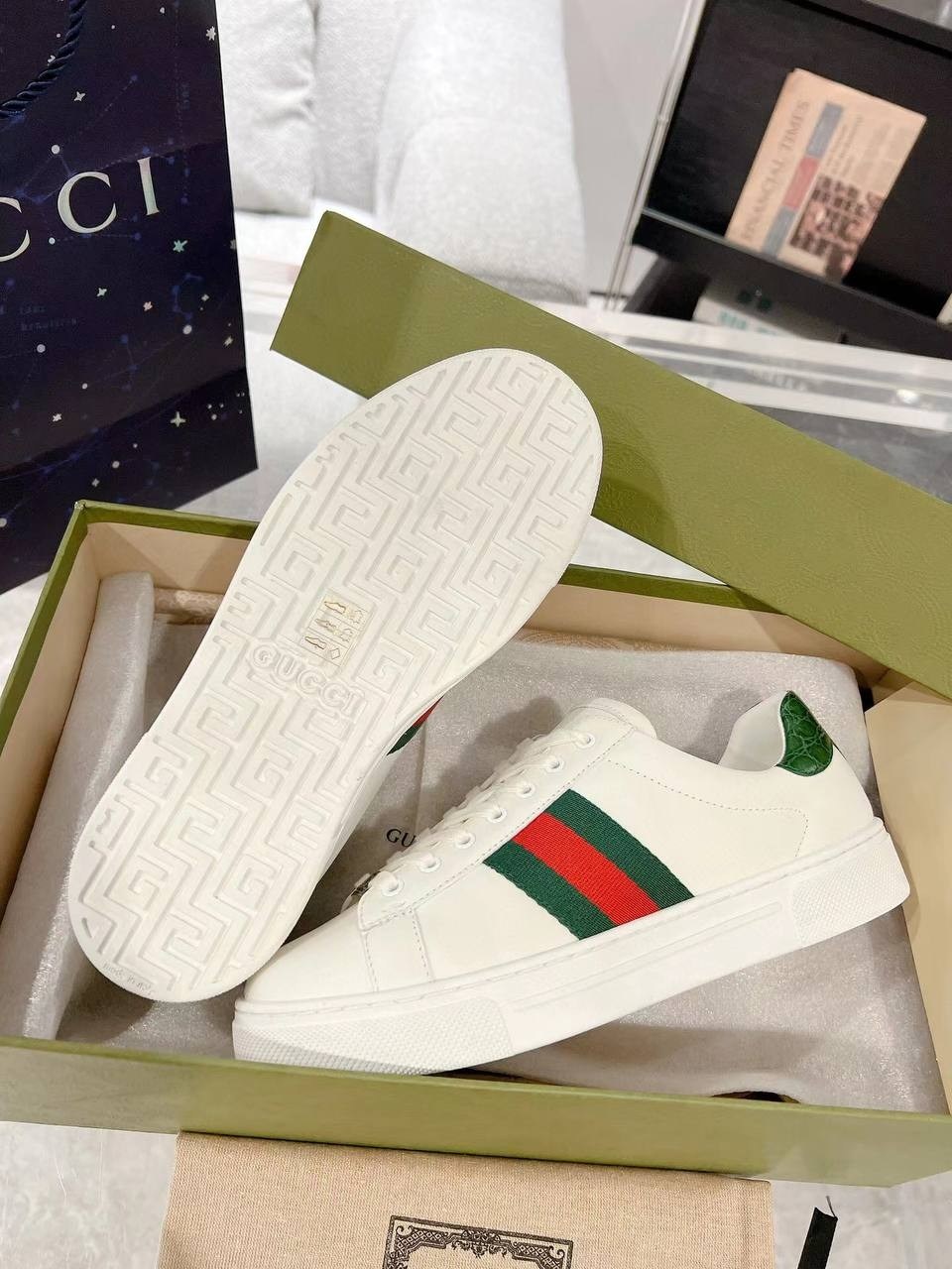 кеды гуччи женские оригинал,кроссовки gucci,кроссовки гуччи новая коллекция 2026,кроссовки гуччи,gucci sneakers