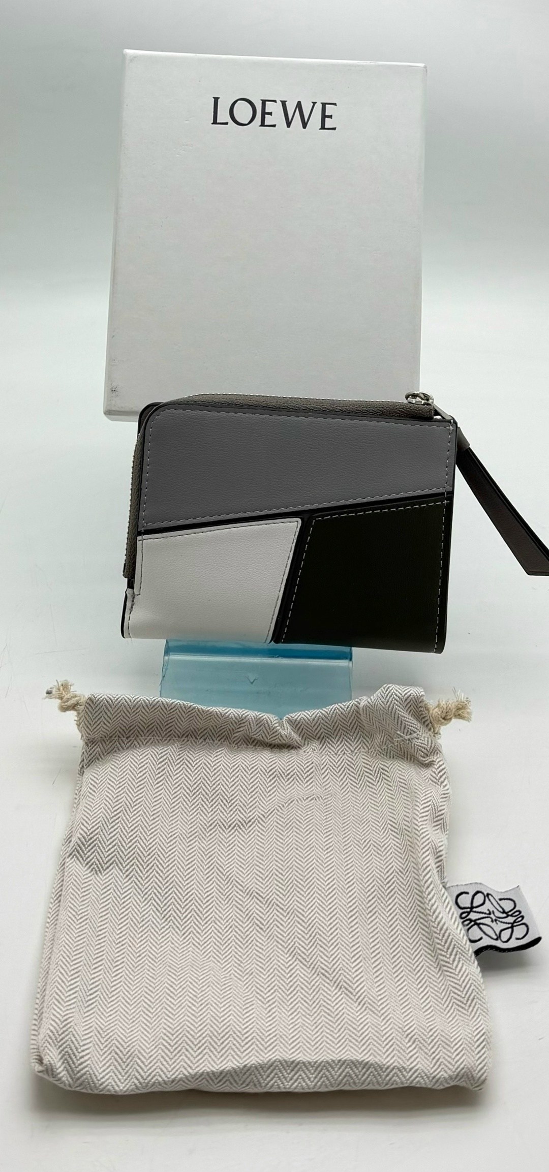 кошелек loewe,loewe puzzle,картхолдер loewe,loewe ag,loewe loewe
