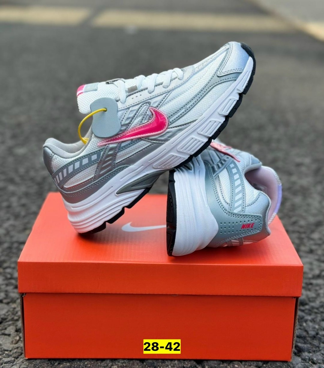 кроссовки nike initiator,кроссовки nike,кроссовки,женские кроссовки,повседневные кроссовки