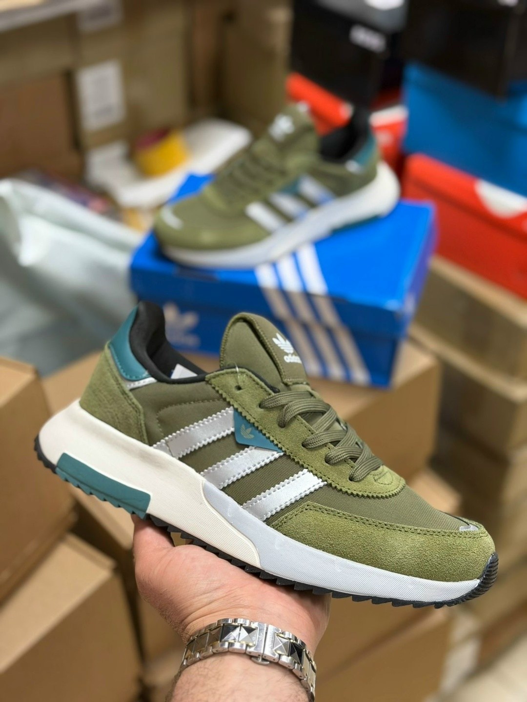 кроссовки adidas,adidas кроссовки мужские,кроссовки adidas originals retropy,кроссовки adidas original,кроссовки adidas retropy
