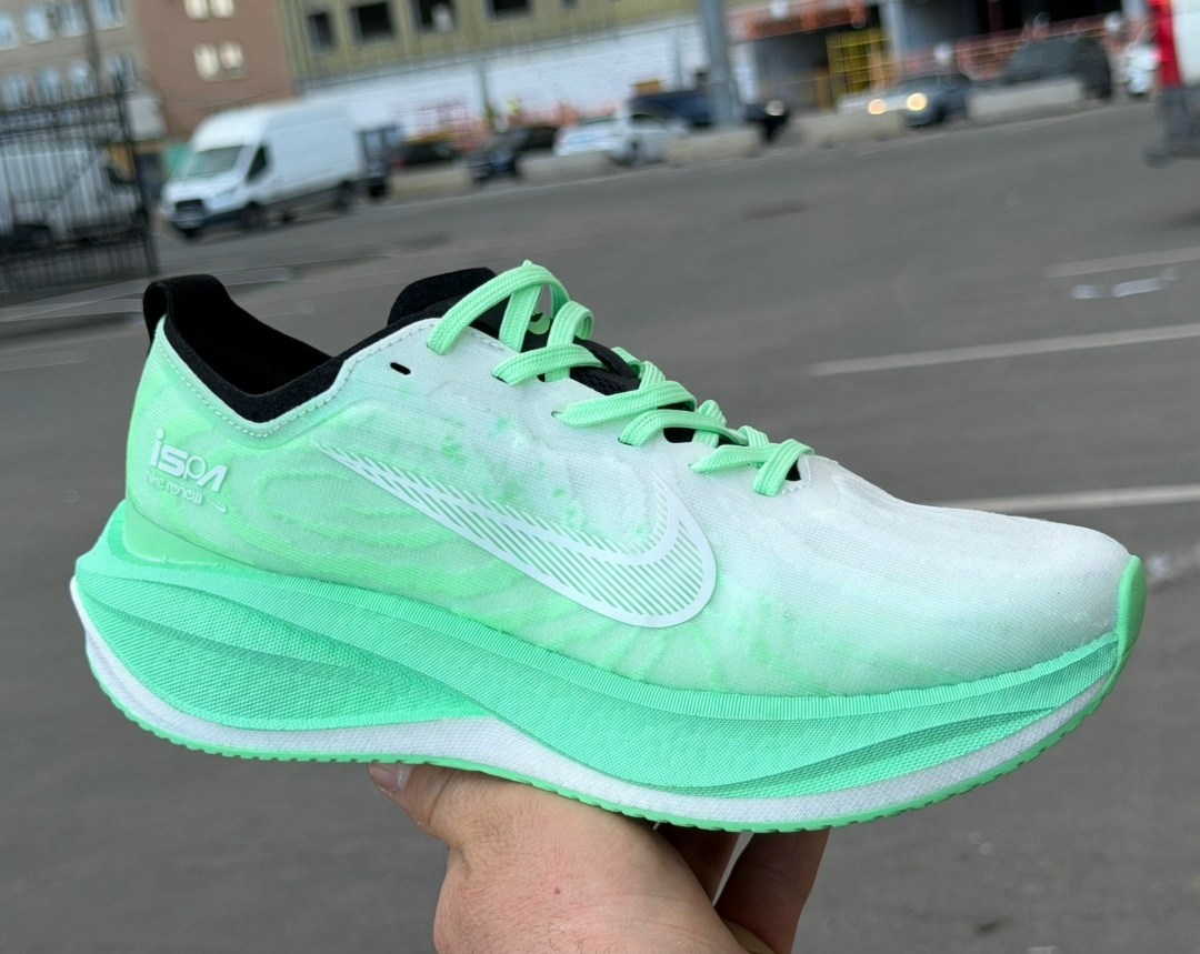 кроссовки,кроссовки nike,спортивная ,кроссовки мужские женские,кроссовки найк мужские