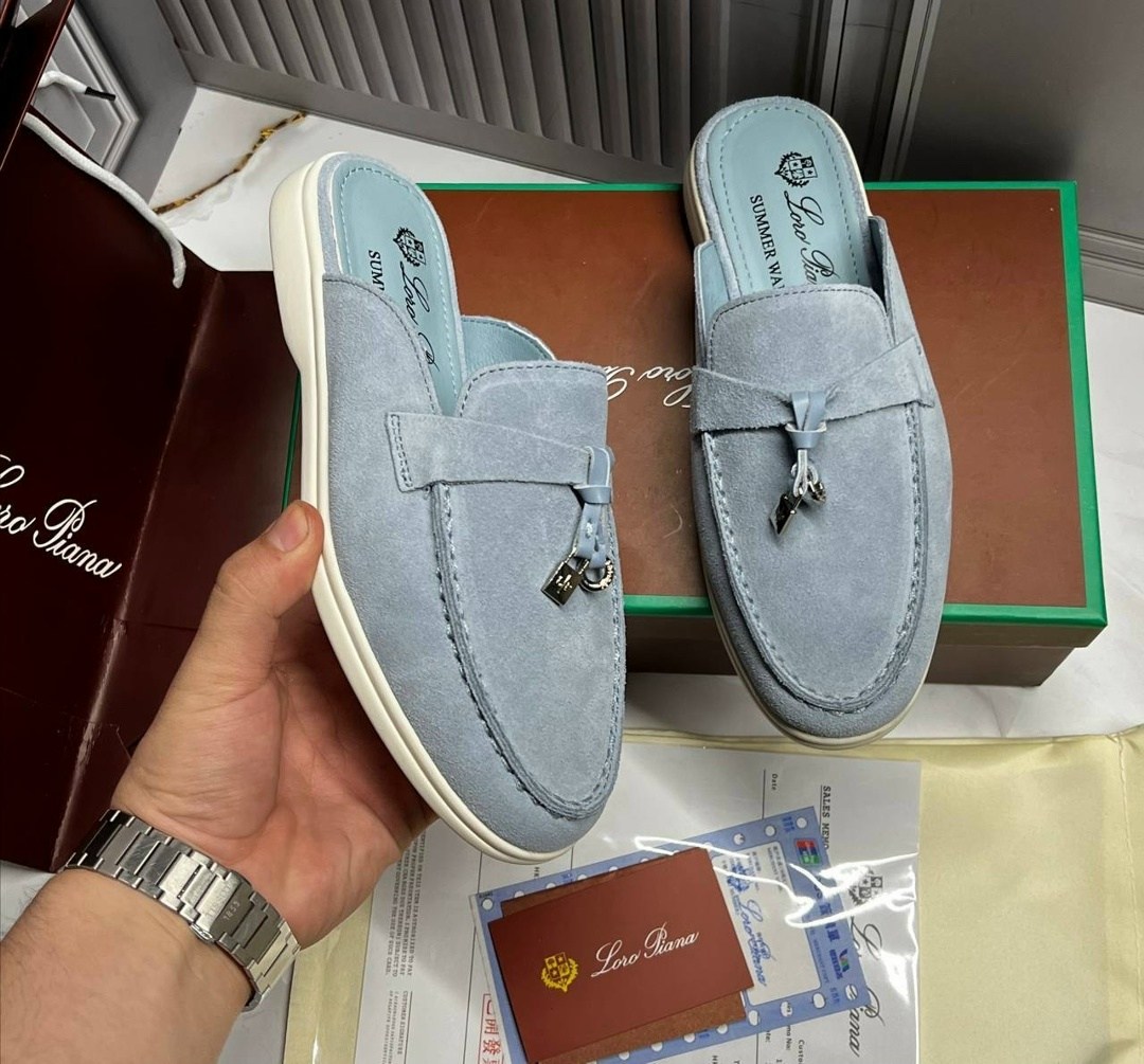 ,лоферы loro piana,замшевые лоферы,женские лоферы loro piana,лоферы из натуральной замши