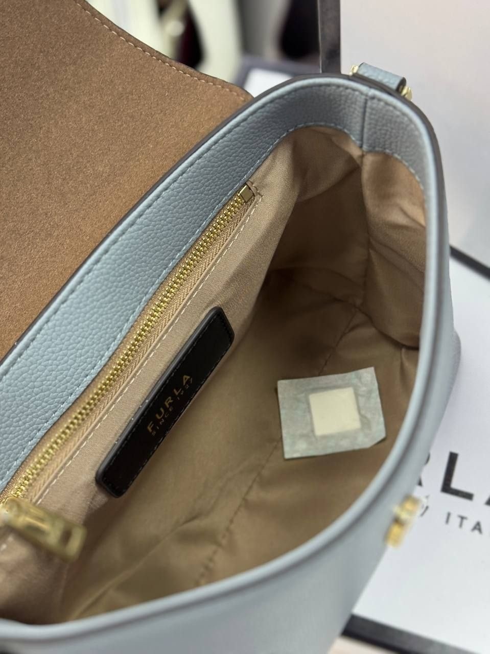 женская сумка на плечо furla из натуральной кожи,сумка фурла черная через плечо,сумка,сумка женская,женская сумка furla
