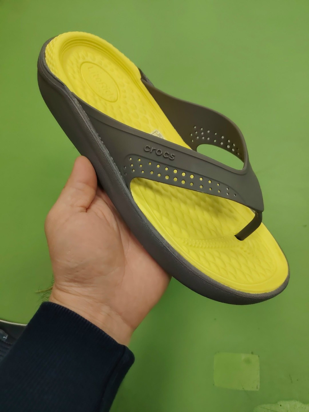 вьетнамки crocs literide,crocs literide flip,шлепанцы literide flip, crocs,шлепанцы crocs,вьетнамки crocs