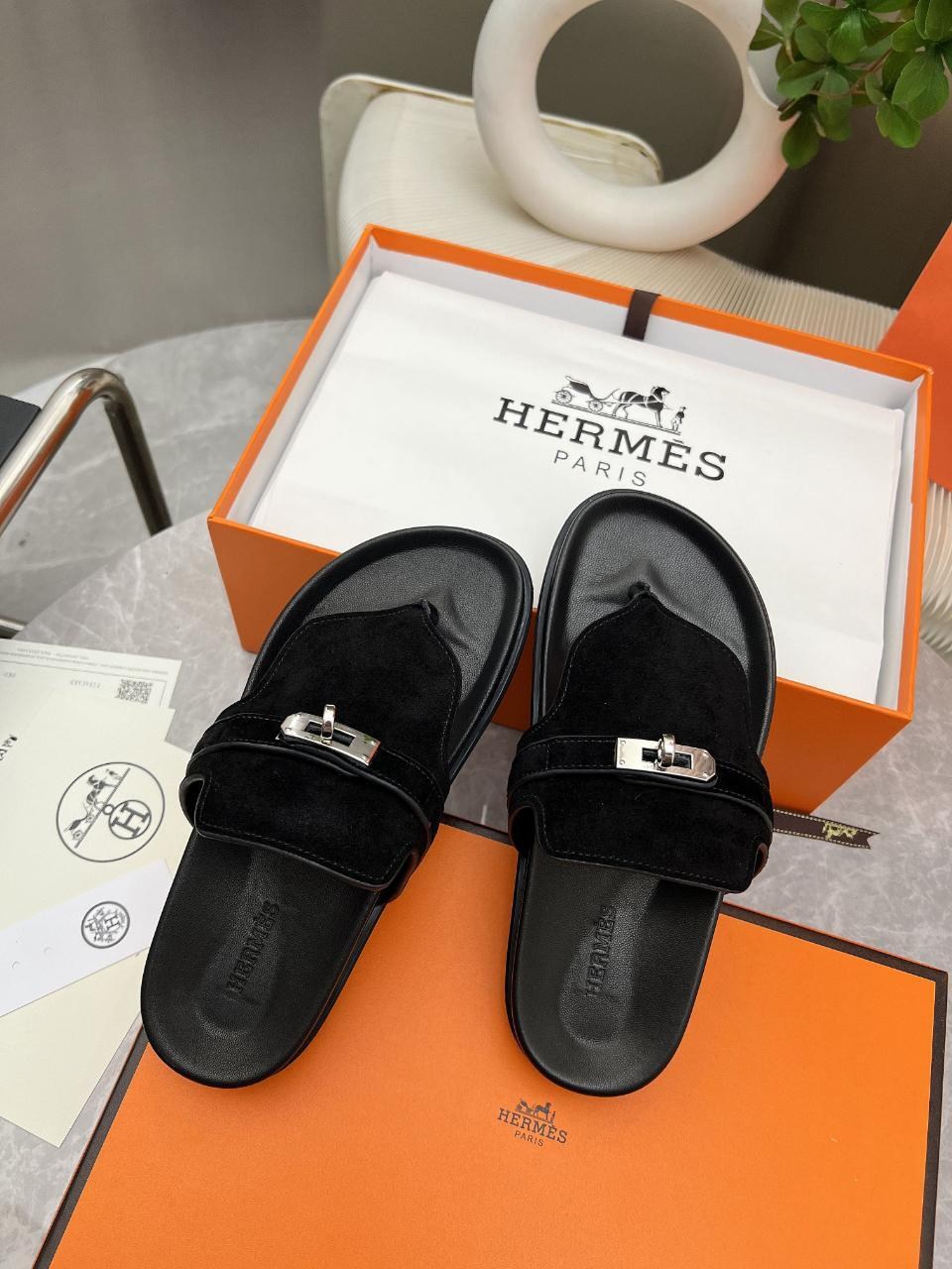 hermes шлепанцы,шлепки гермес женские,шлепанцы хермес,сандалии hermes,hermes шлепки женские черные