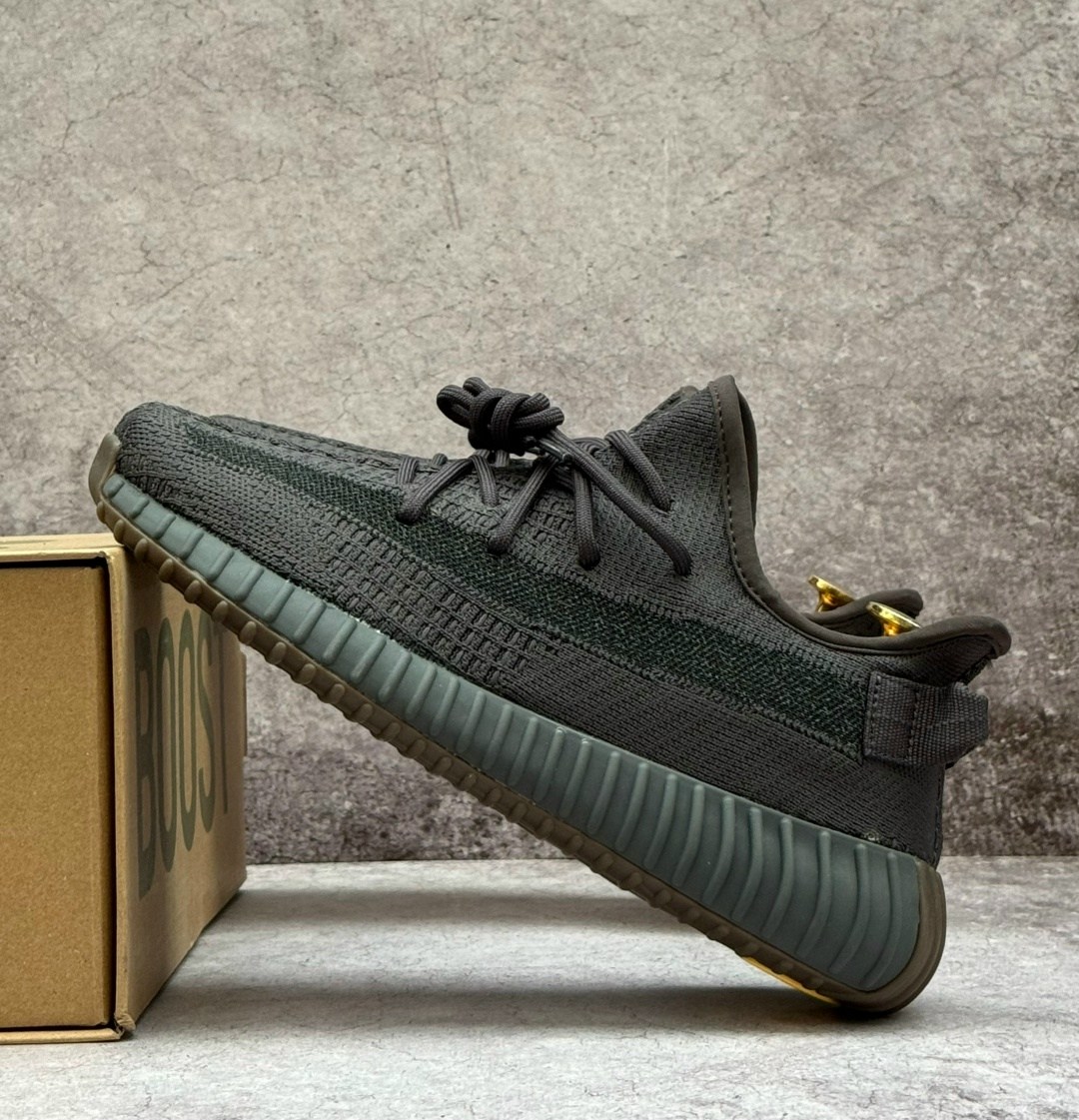 adidas yeezy 350 boost,adidas yeezy boost 350 v2 cinder,кроссовки adidas yeezy boost 350,кроссовки adidas yeezy boost,yeezy boost 350 v 2