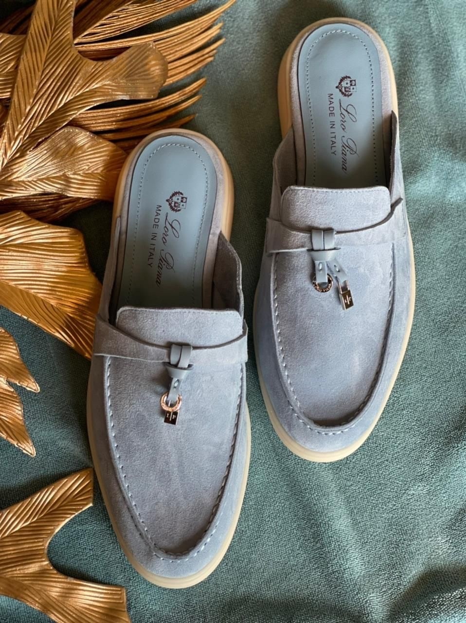 loro piana мюли,,туфли ,женские замшевые мюли loro piana голубые,мюли женские