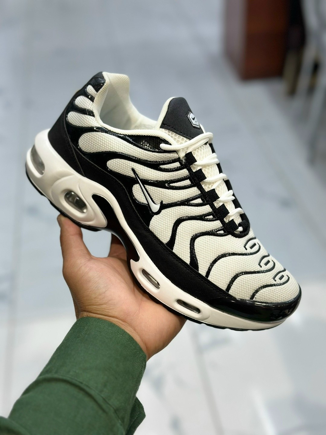 nike air max tn plus black,кроссовки nike air max tn plus,кроссовки,nike air max plus tn,кроссовки nike air max plus