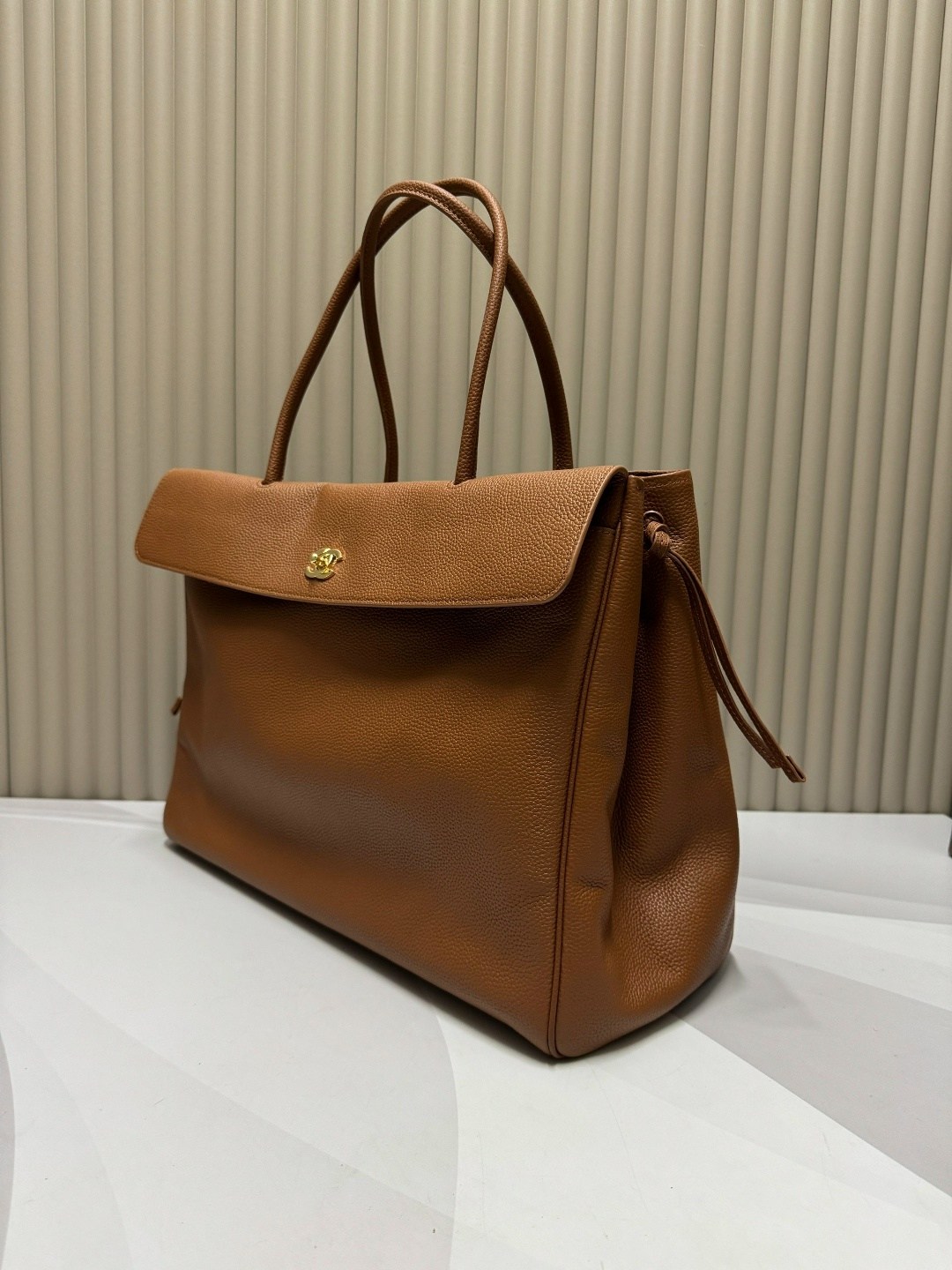 сумка,сумки женская,модная сумка,большие сумки,черная кожаная сумка balenciaga rodeo large