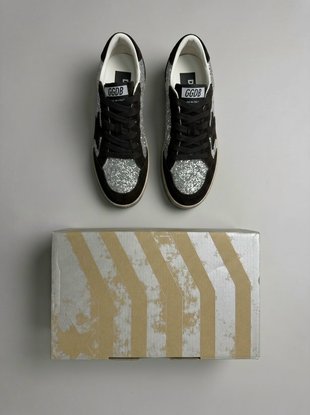 кеды golden goose,golden goose кеды черные,кроссовки golden goose с пайетками на платформе,,женские кеды golden goose