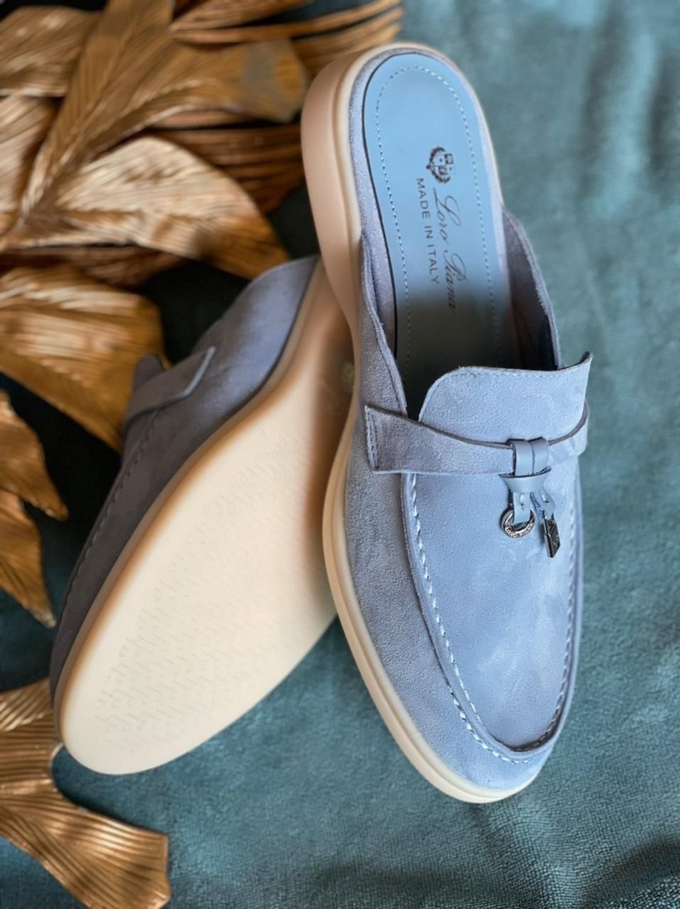 loro piana мюли,,туфли ,женские замшевые мюли loro piana голубые,мюли женские
