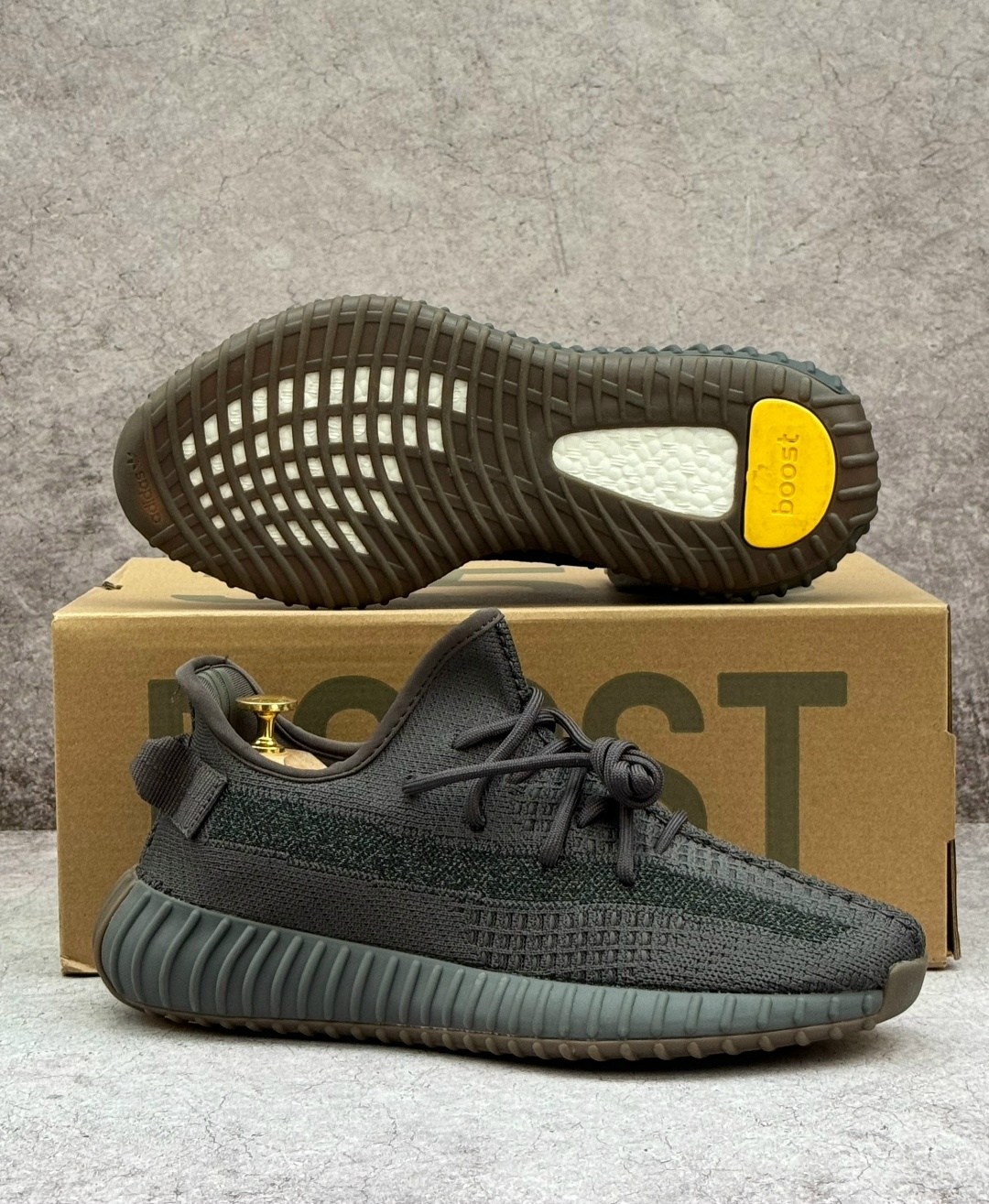 adidas yeezy 350 boost,adidas yeezy boost 350 v2 cinder,кроссовки adidas yeezy boost 350,кроссовки adidas yeezy boost,yeezy boost 350 v 2