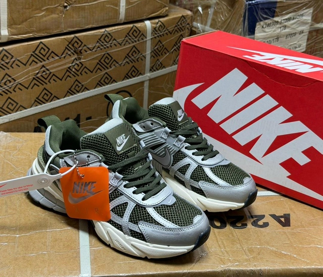 кроссовки,кроссовки nike,женские кроссовки,кроссовки мужские женские,кроссовки nike v 2 k run