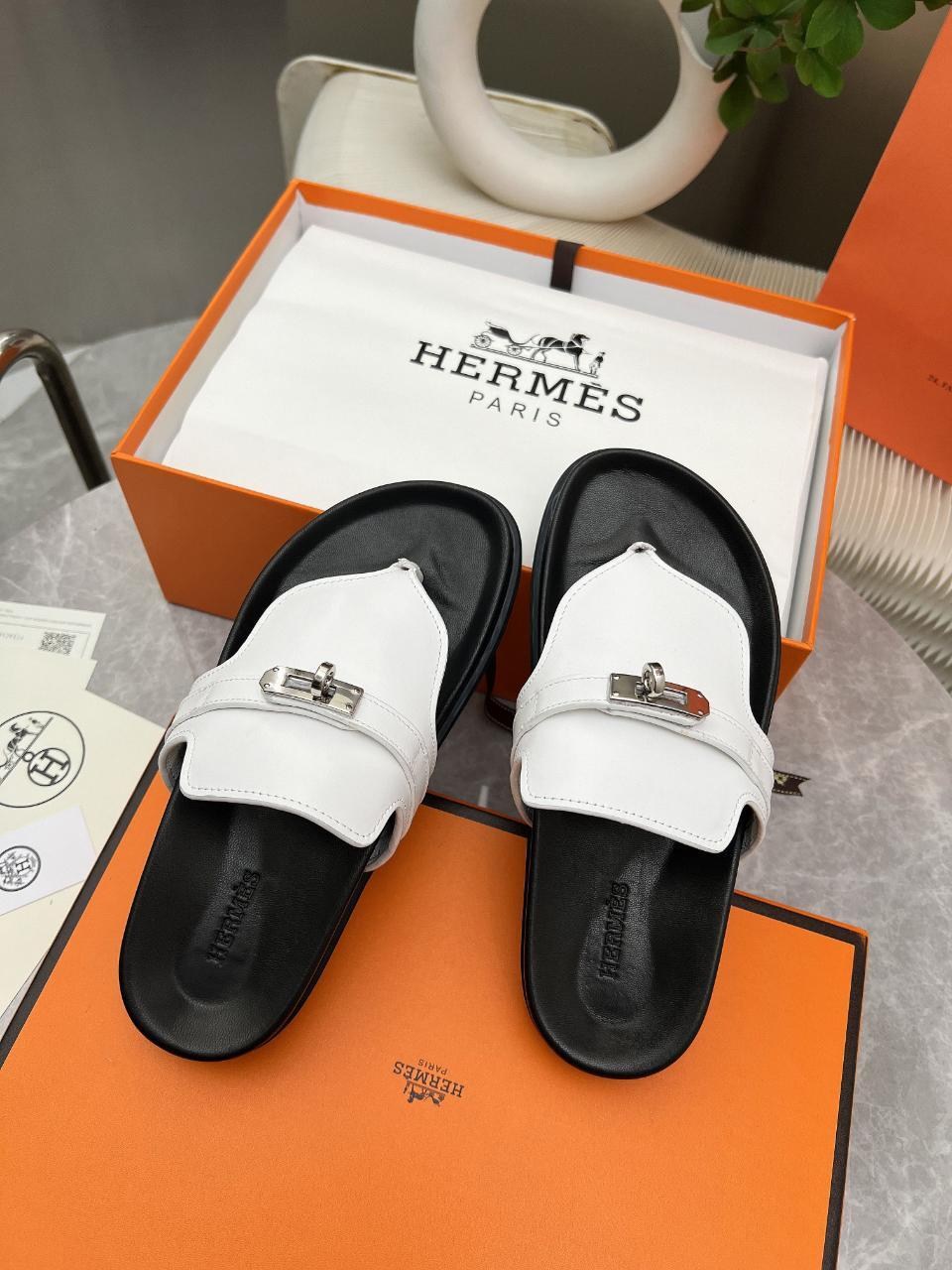 hermes шлепанцы,шлепки гермес женские,шлепанцы хермес,сандалии hermes,hermes шлепки женские черные