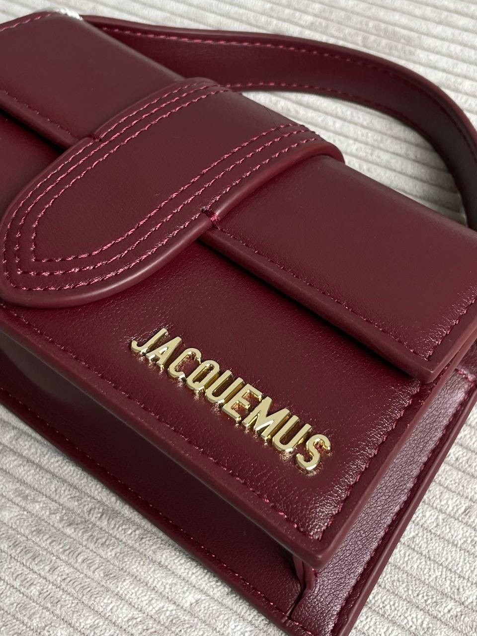 сумка jacquemus,jacquemus сумка на плечо,сумка jacquemus le bambino,женская сумка jacquemus,сумка