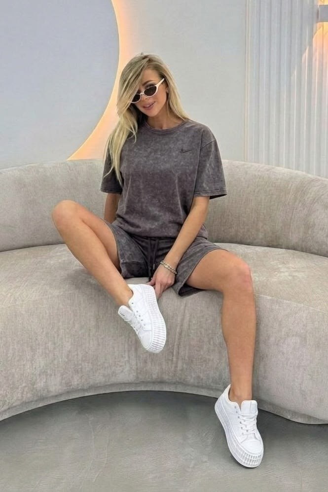 женский костюм с шортами,женские костюмы,летние костюмы,спортивные женские костюмы,костюм