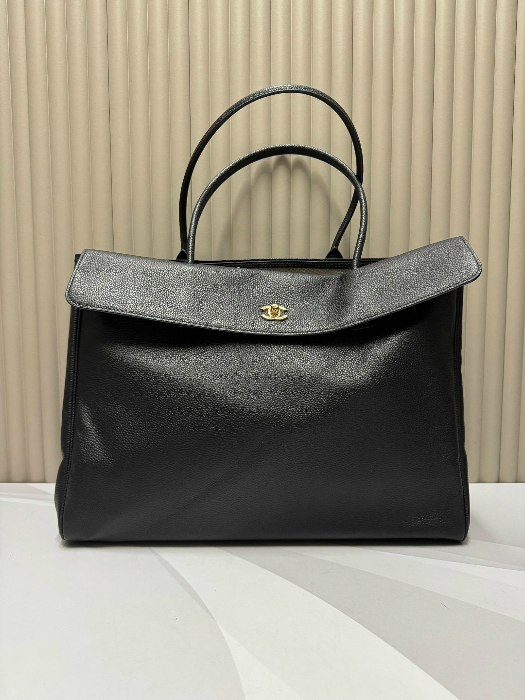 сумка,сумки женская,модная сумка,большие сумки,черная кожаная сумка balenciaga rodeo large
