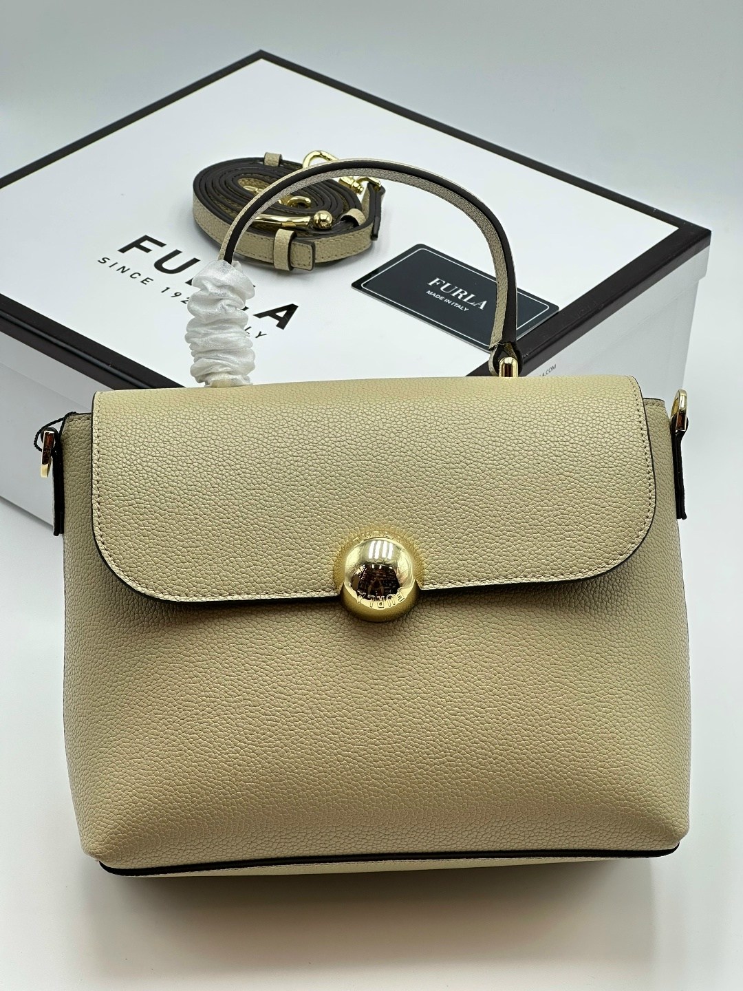 сумка furla,сумка женская furla,сумка,фурла сумки,женская сумка