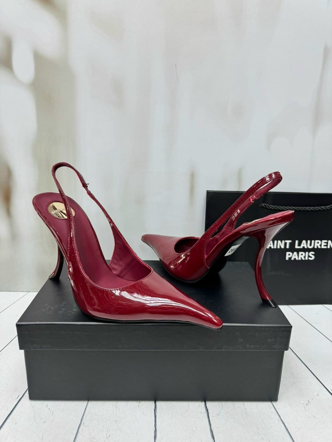 saint laurent туфли,туфли yves saint laurent,,босоножки saint laurent,каблуки saint laurent