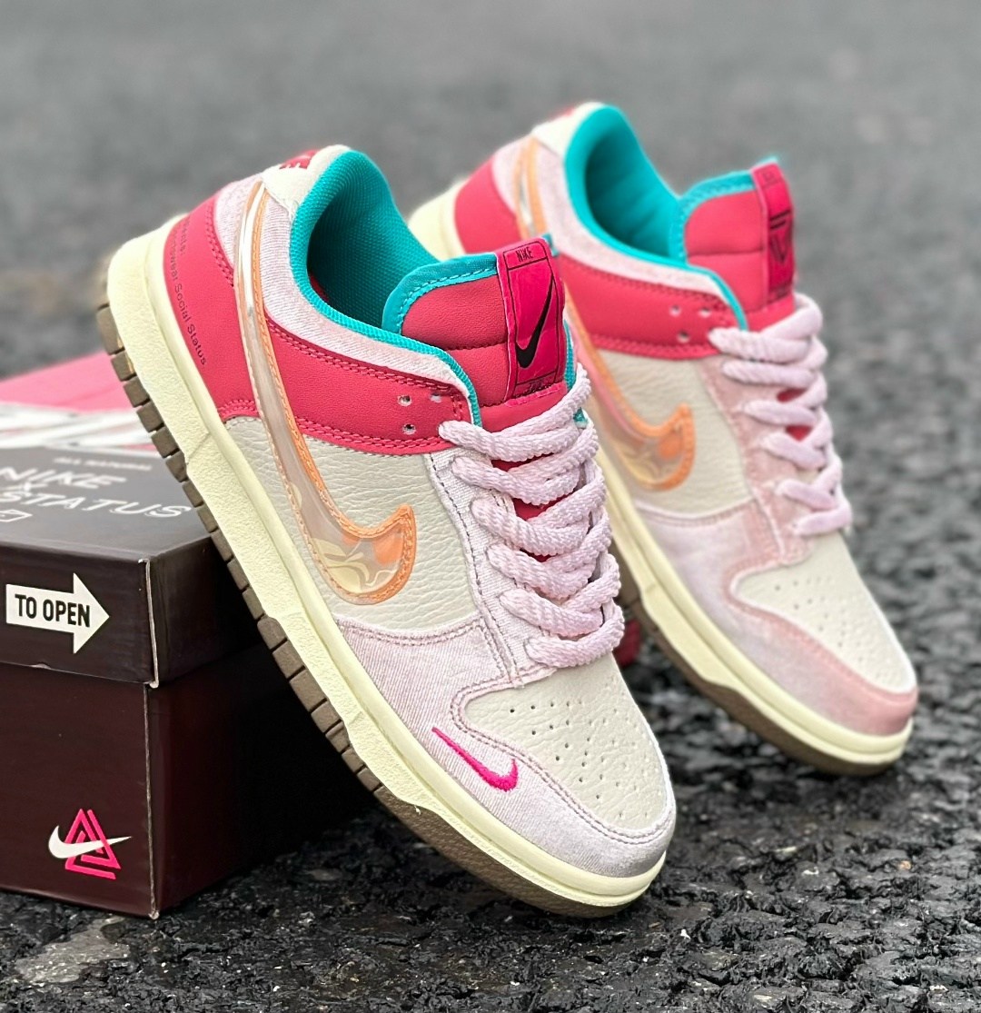 кроссовки,кроссовки nike dunk low,nike dunk low,кроссовки женские nike dunk low,кроссовки nike social status x dunk low ps