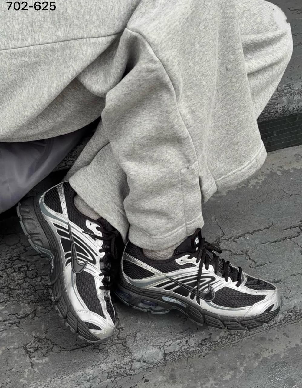 nike air max moto 2k "black/metallic silver",nike air max moto 2k black/metallic silver/anthracite,кроссовки мужские женские,nike air max moto 2k черное/металлическое серебро,кроссовки для бега