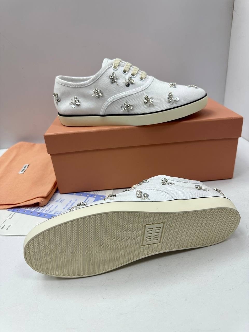 кроссовки женские louis vuitton,кеды louis vuitton frontrow,кеды louis vuitton,кеды луи виттон,кроссовки louis vuitton