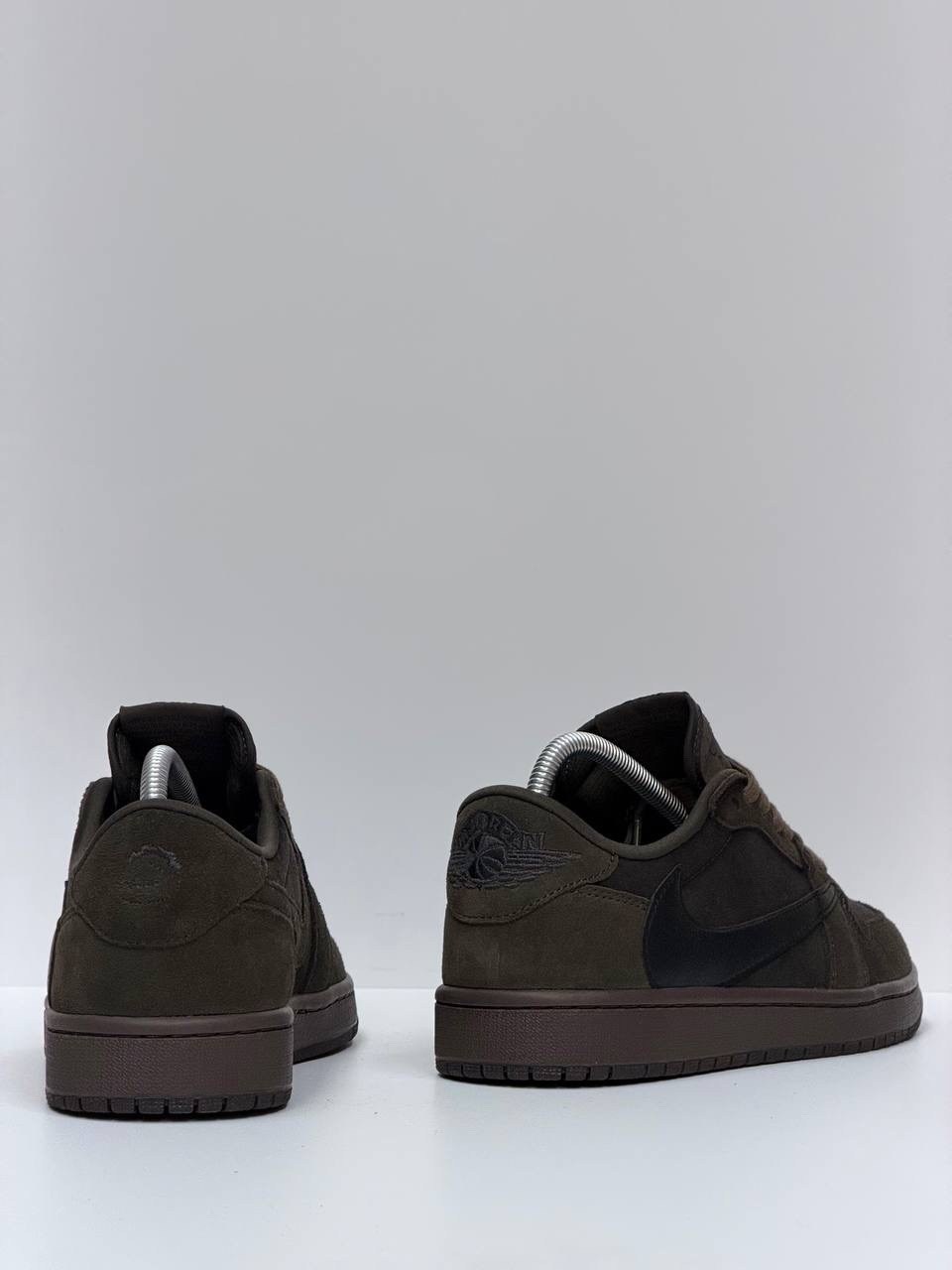 кроссовки nike travis scott air jordan 1 low,nike air jordan 1 low travis scott,кроссовки travis scott x air jordan 1 low,кроссовки,кроссовки travis scott x air jordan 1 low og
