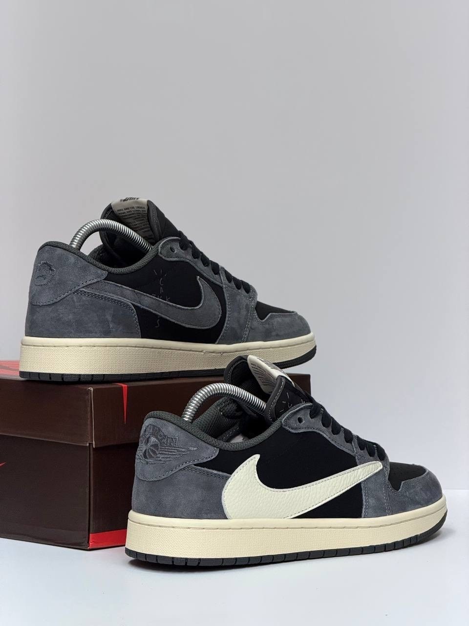 кроссовки nike air jordan 1 low x travis scott,nike air jordan 1 low x travis scott,nike air jordan 1 low travis scott,nike air jordan 1 low travis scott olive,кроссовки travis scott x air jordan 1 lo
