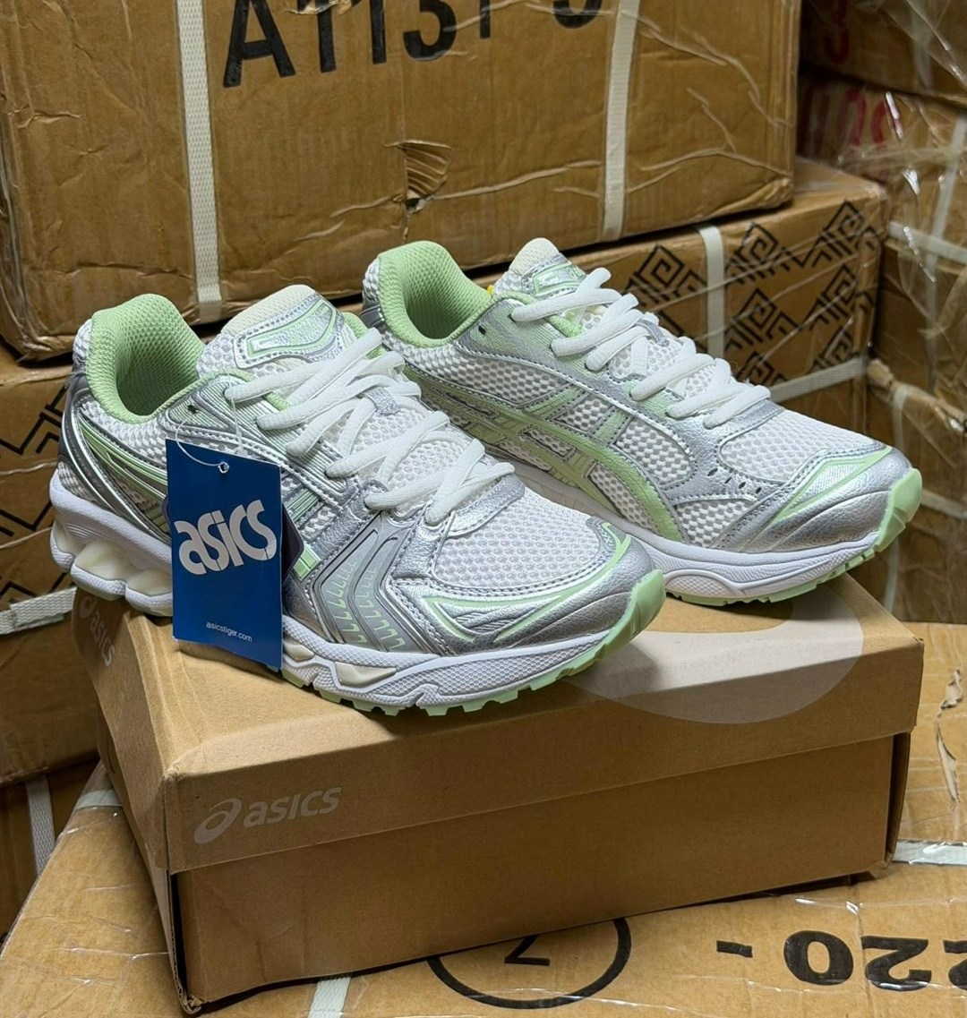 кроссовки,кроссовки nike,женские кроссовки,кроссовки мужские женские,кроссовки nike v 2 k run