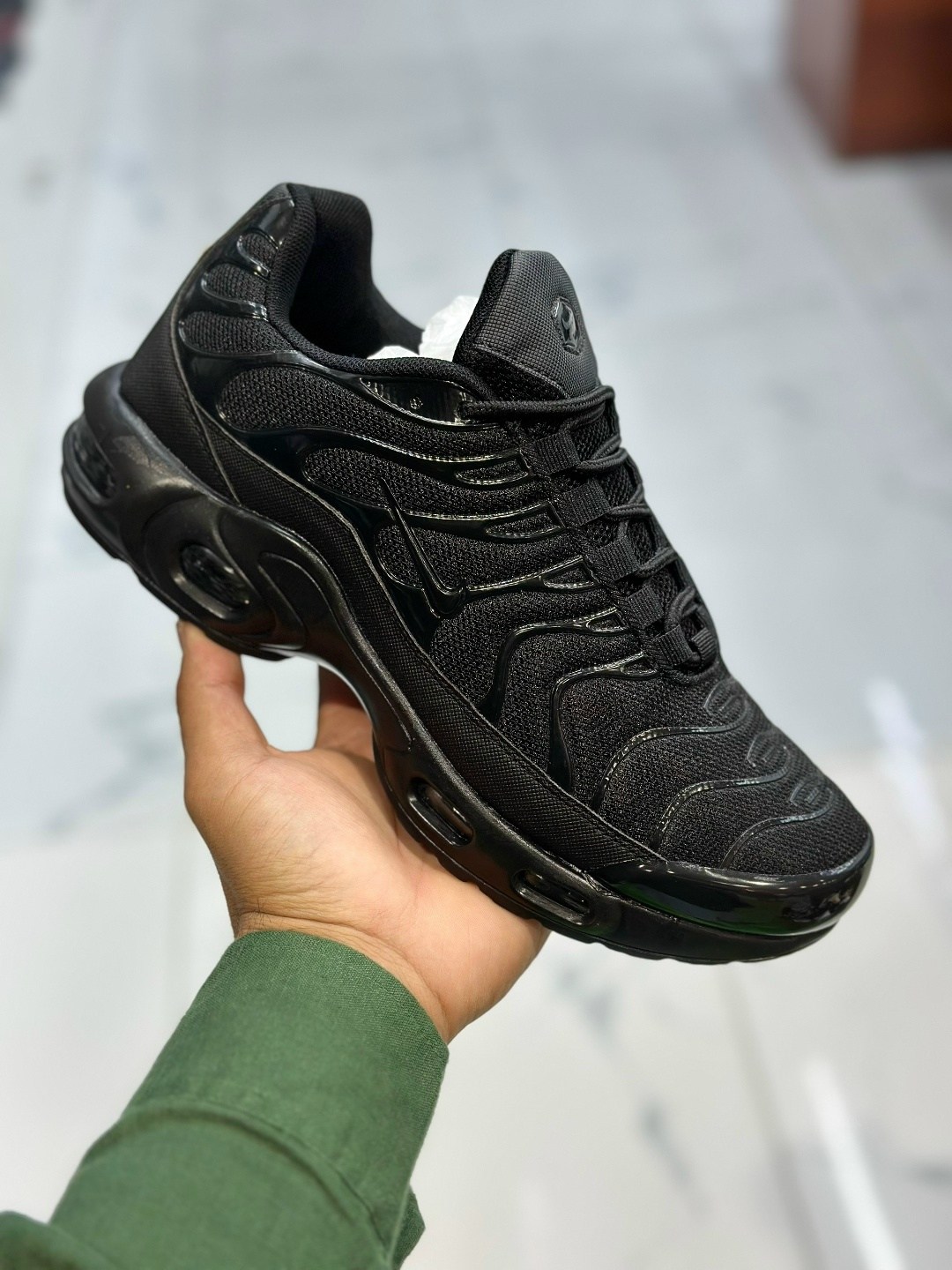 nike air max tn plus black,кроссовки nike air max tn plus,кроссовки,nike air max plus tn,кроссовки nike air max plus