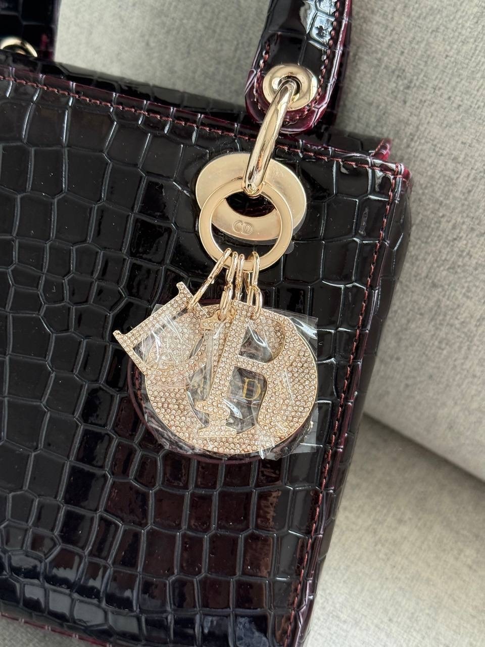 christian dior lady dior medium черный экзотический крокодиловая кожа женская сумка,dior lady dior crocodile,сумка lady dior,леди диор,сумка леди диор