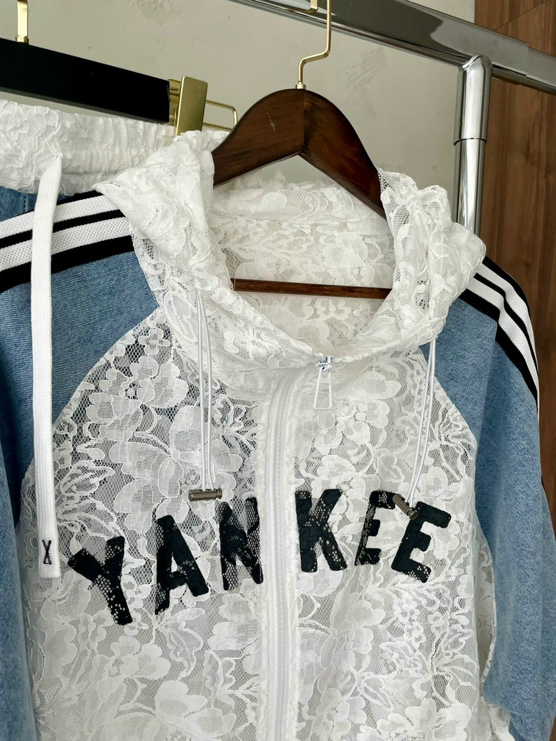 костюм джинсовый,джинсовые костюмы женские,,джинсовая куртка