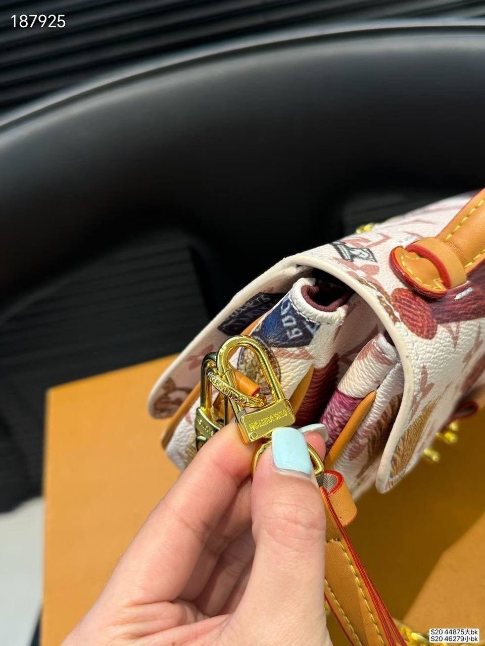louis vuitton сумка на плечо,сумка louis vuitton,louis vuitton сумка багет,модная женская сумка,сумки модные